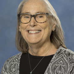 Photograph of Carolyn Heniges